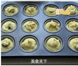 来一份能量早餐——松软可口的巧克力乳酪松饼的做法步骤:4