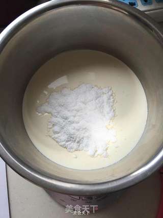 玫瑰裱花蛋糕的做法步骤:2