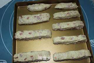 【荷美尔培根试用】培根奶酪面包条的做法步骤:7