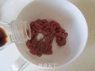 韩式宫廷炒年糕的做法步骤:4