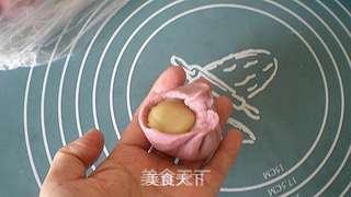 桑葚莲花酥的做法步骤:9