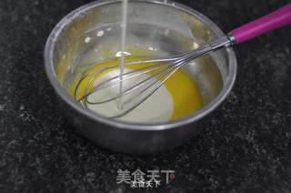 酸奶杯子蛋糕的做法步骤:5