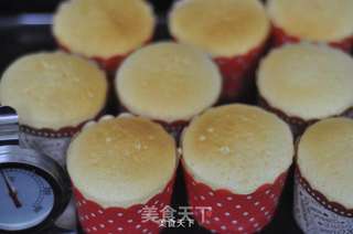 酸奶杯子蛋糕的做法步骤:16