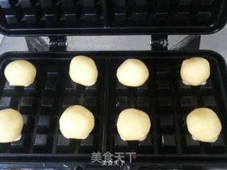 椰蓉蛋黄小饼干的做法步骤:10