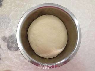 奶香火腿馒头卷的做法步骤:2