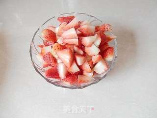 草莓果酱的做法步骤:3