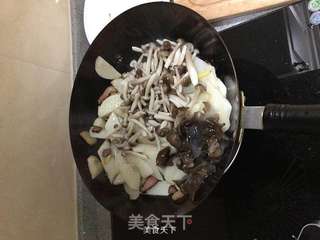 健康小炒---腊肉菌菇炒山药的做法步骤:4