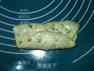 核桃面包圈的做法步骤:12