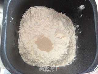 面包机版葡萄干面包!的做法步骤:3