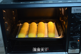 营养早餐——毛毛虫面包的做法步骤:13