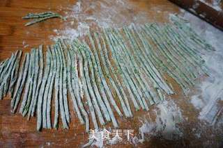 幼儿营养菠菜面的做法步骤:6