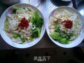 香辣油泼面的做法步骤:8
