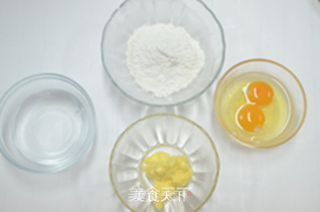 营养早餐——毛毛虫面包的做法步骤:2
