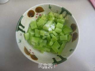莴笋烧鸡腿的做法步骤:6