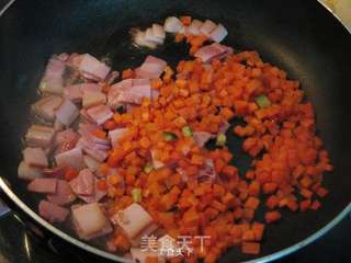 【培根“美”味“大”不同】—培根菠萝炒饭的做法步骤:8
