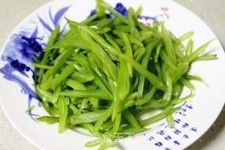 家常小炒:扁豆炒肉的做法步骤:3