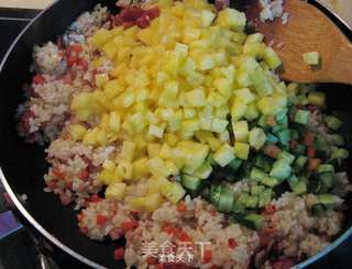 【培根“美”味“大”不同】—培根菠萝炒饭的做法步骤:10