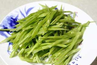 家常小炒:扁豆炒肉的做法步骤:2