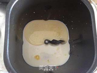 面包机版葡萄干面包!的做法步骤:2