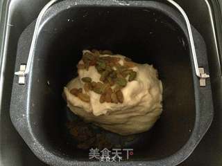 面包机版葡萄干面包!的做法步骤:5