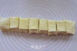 【日式香浓炼乳面包】的做法步骤:5