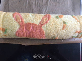 小兔子奶油蛋糕卷的做法步骤:15