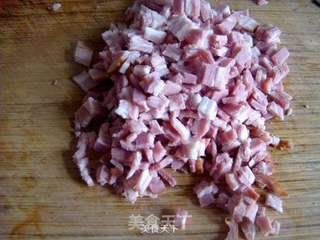沙拉酱培根炒饭的做法步骤:2
