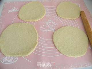 肉松太阳花面包的做法步骤:5