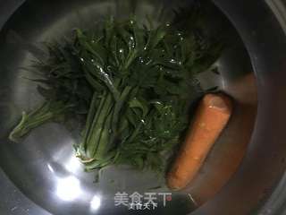 香椿炒鸡蛋的做法步骤:2