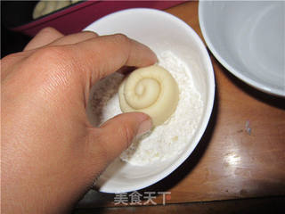 脆底蜂蜜小面包的做法步骤:11