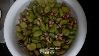 适合孕妇的健康零食——卤煮蚕豆花生的做法步骤：2