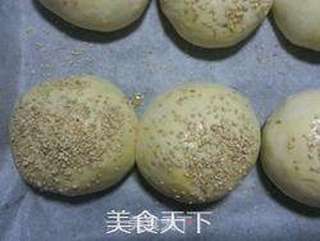 双层培根鸡蛋汉堡的做法步骤:5