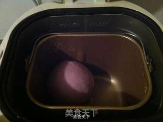 紫甘蓝汁面包的做法步骤:5