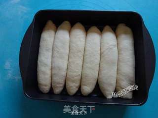 【丘比系列产品试用报告】——沙拉豆沙排包的做法步骤:11