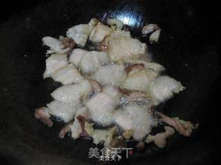 比例很重要——蒜苗回锅肉的做法步骤:4