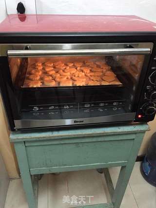 奶香卡通饼干的做法步骤:8
