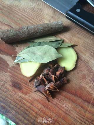 五香茶叶鹌鹑蛋的做法步骤:4
