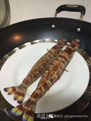 激发本味---蒜蓉开边虾的做法步骤:4