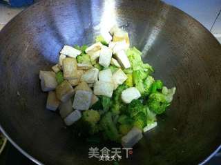 西兰花烧豆腐的做法步骤:5