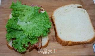 黑胡椒培根煎蛋三明治的做法步骤:4