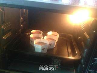 蔓越莓红糖马芬的做法步骤:10