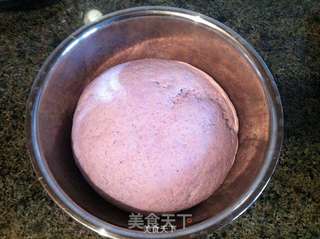 紫甘蓝双色馒头的做法步骤：7