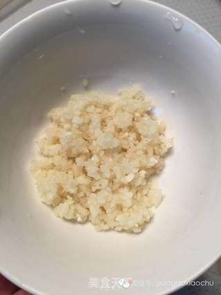 激发本味---蒜蓉开边虾的做法步骤:2