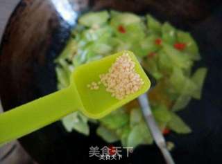 清炒酒糟莴笋的做法步骤:7