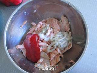 三文鱼口袋三明治的做法步骤:5