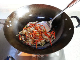 怀旧版完美搭配-最高境界米饭杀手藜蒿炒腊肉的做法步骤:10