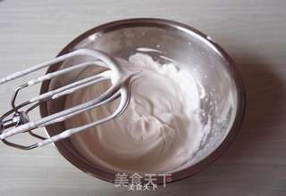 【蔓越莓戚风】的做法步骤:8
