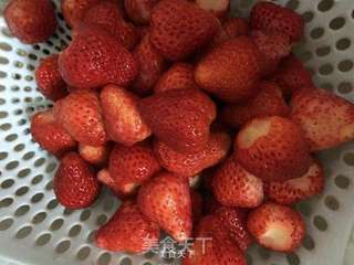 第一次做的草莓酱的做法步骤:2