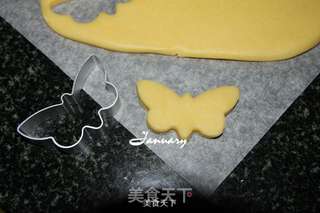 彩蝶饼干的做法步骤:7