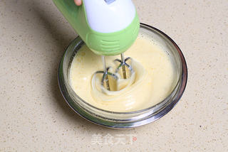 美味下午茶——mini纸杯蛋糕的做法步骤:3